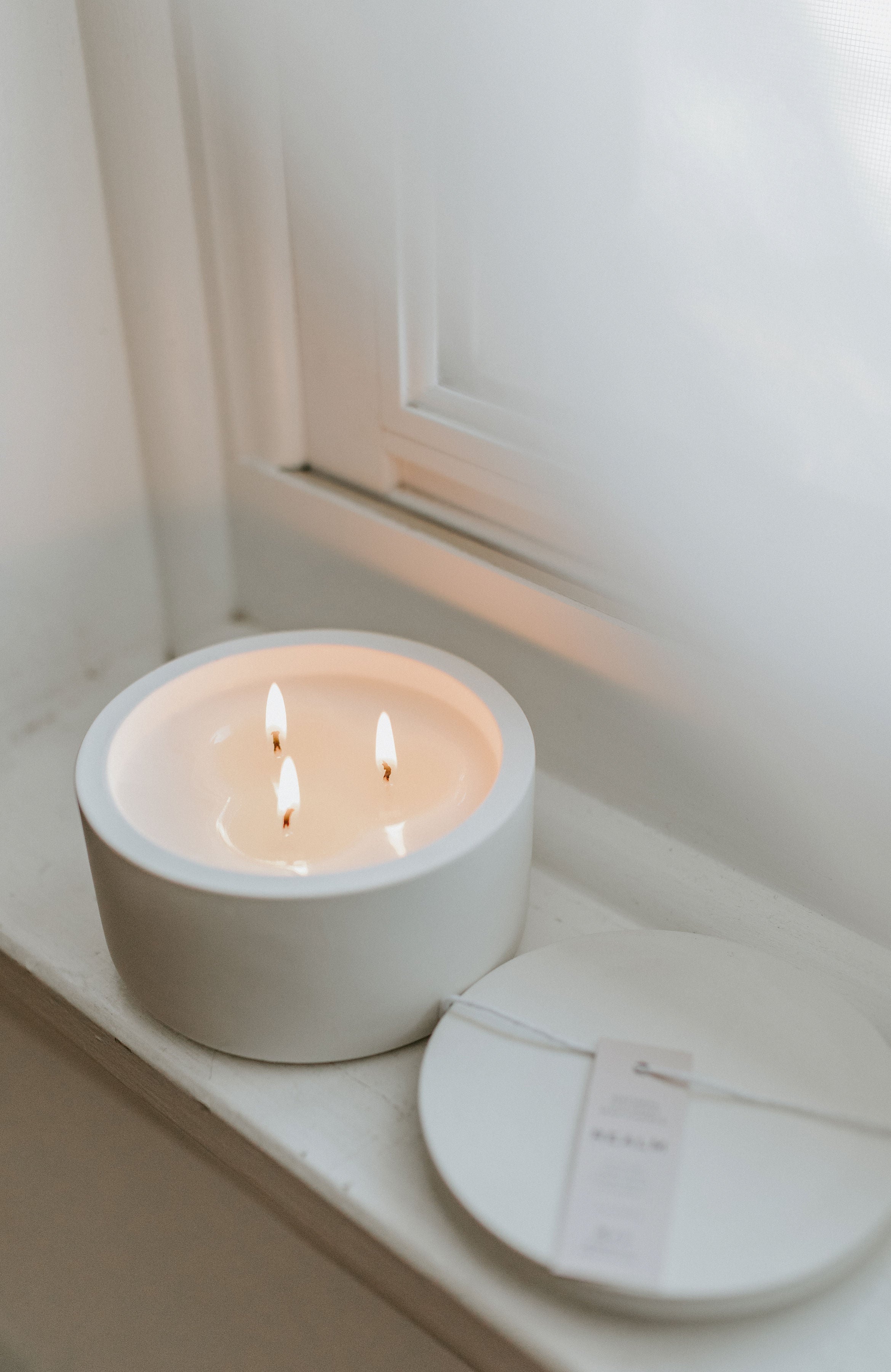 Realm Coconut Wax Candle